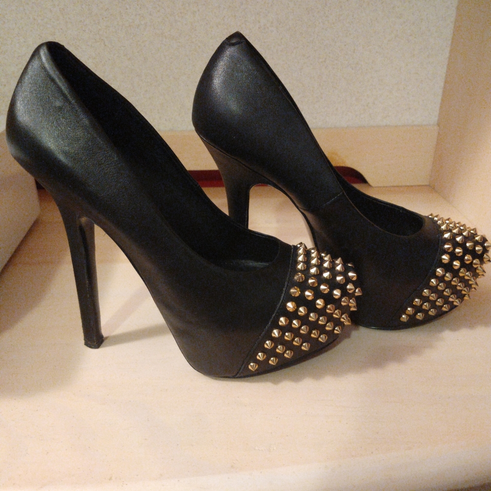 Steve Madden "Bolddd" heels - Picture 2 of 5